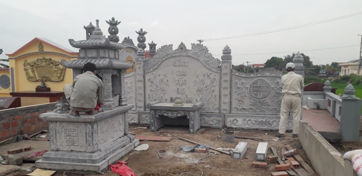 Lăng Mộ Đá