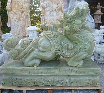Con Vật Đá