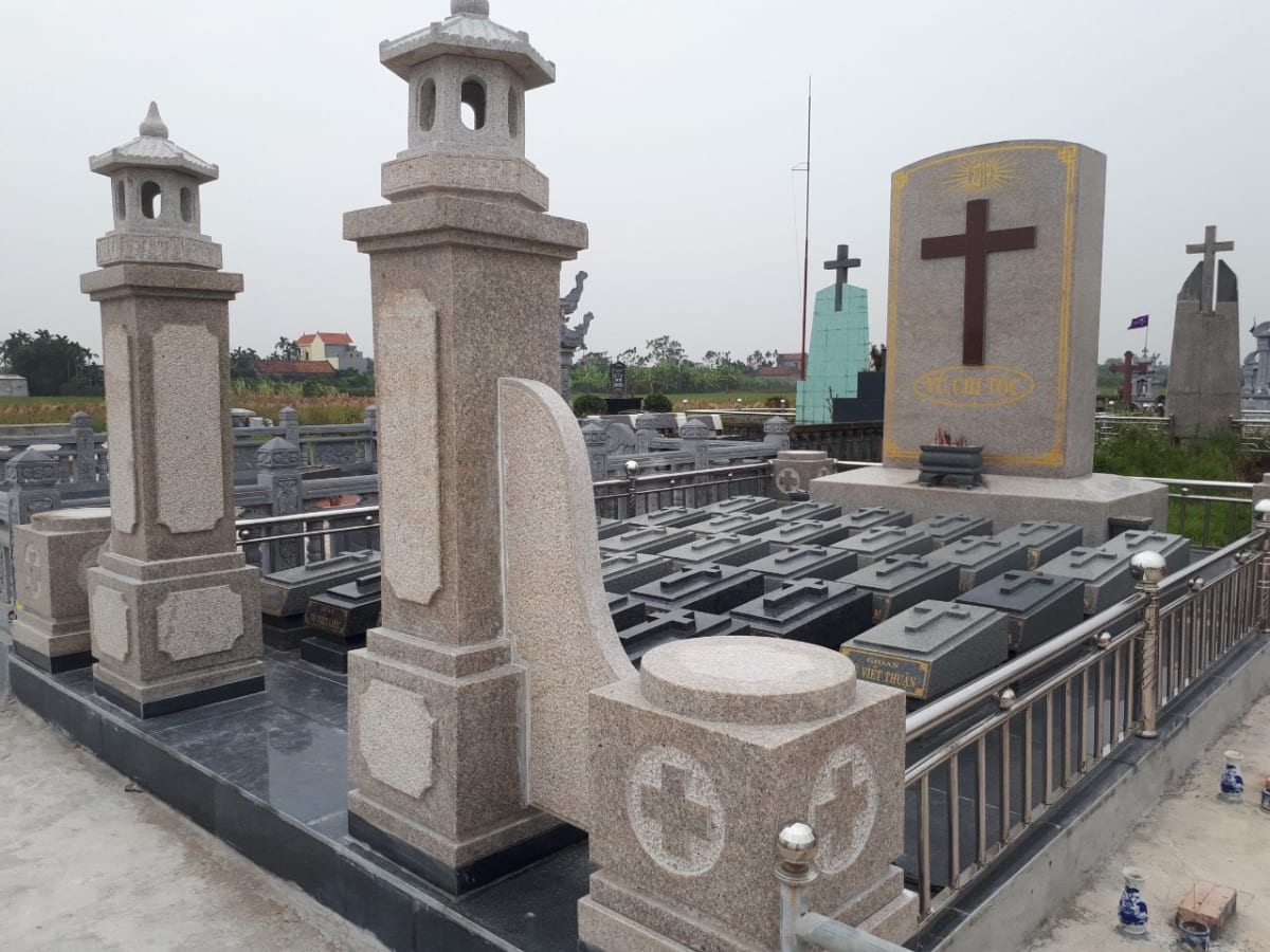 Khu Lăng Mộ