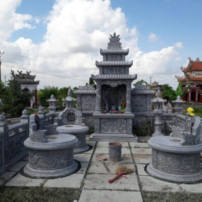 Lăng Mộ Đá