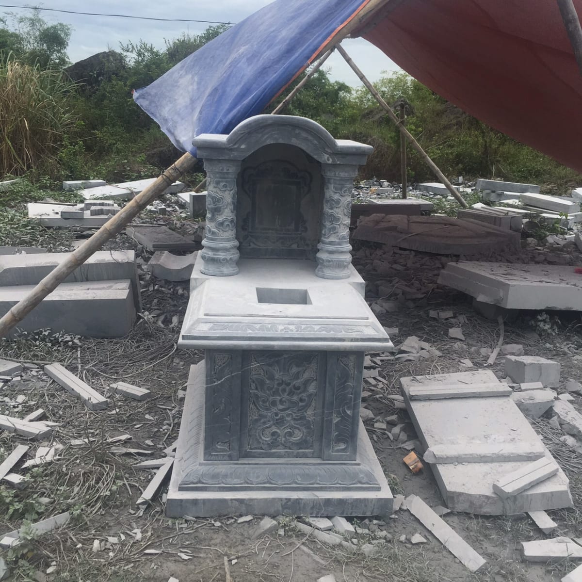 Mộ Đá