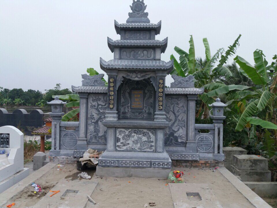 Lăng Mộ Đá