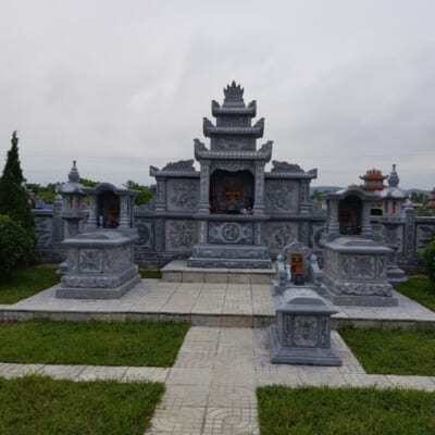 Lăng Mộ Đá